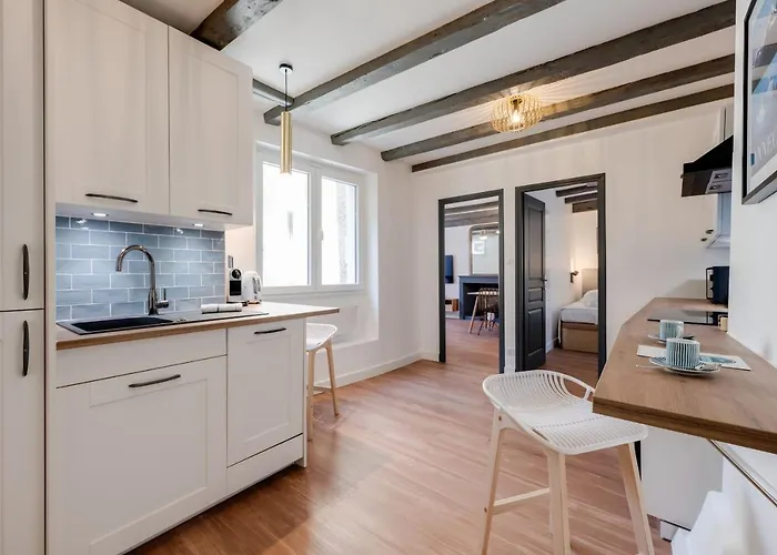 L'escale Bleue Apartment *